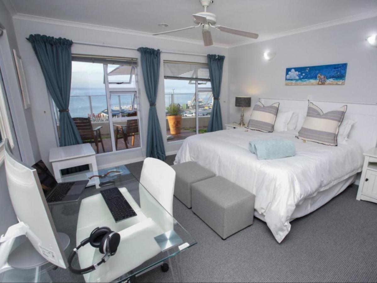 Go2Boa Luxury Apartment Mossel Bay Bagian luar foto