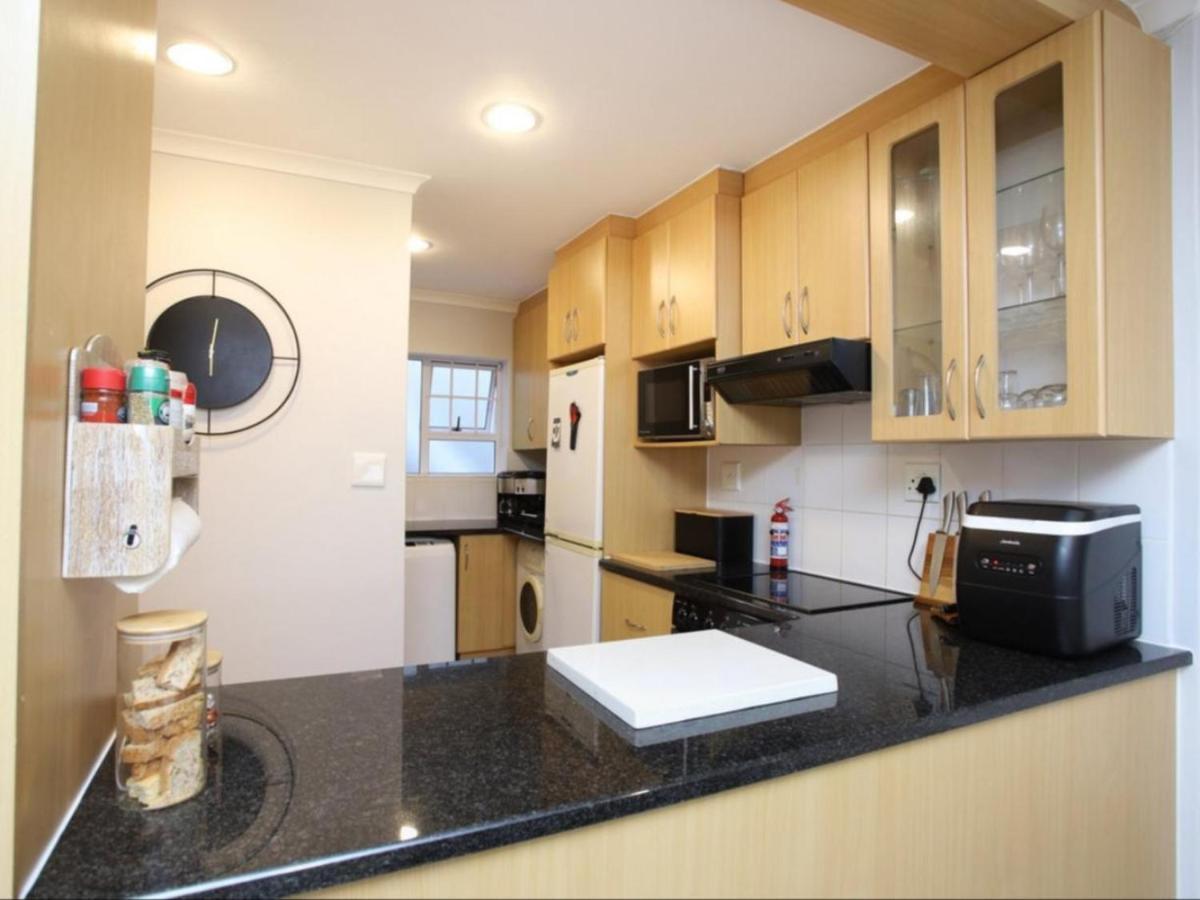 Go2Boa Luxury Apartment Mossel Bay Bagian luar foto